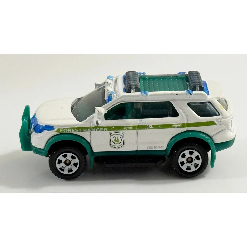 Matchbox Ford Explorer Diecast Toy 1:70 White Good Forest Ranger National Park